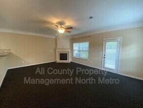 9807 Alger Trce in Alpharetta, GA - Foto de edificio - Building Photo