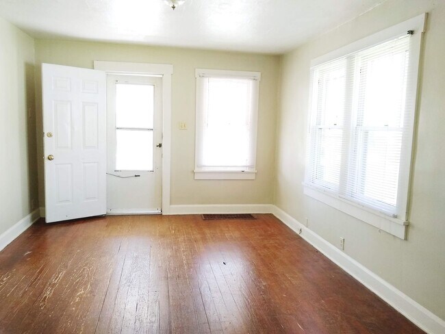 207 S Clark St-Unit -1 in Bloomington, IN - Building Photo - Building Photo