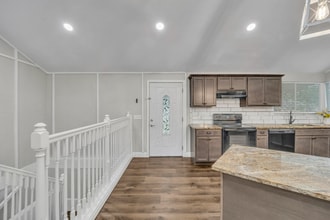 429 James Dr in Longview, TX - Building Photo - Building Photo
