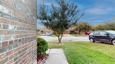 9226 Fuqua Breeze Dr in Houston, TX - Foto de edificio - Building Photo