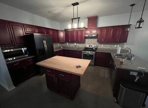 542 S 1st St in Pensacola, FL - Building Photo - Building Photo