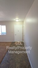 27131 Pinehurst Rd, Unit 17 in Menifee, CA - Building Photo - Building Photo