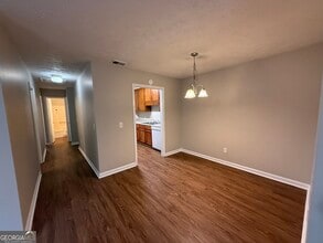 110 St Andrews Ct in Athens, GA - Building Photo - Building Photo