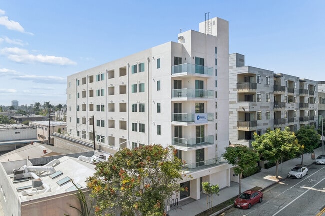 3451 Motor Ave