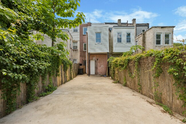 931 W York St in Philadelphia, PA - Building Photo - Building Photo
