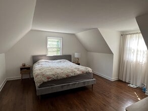 184 Johnson Rd in Scarsdale, NY - Building Photo - Building Photo