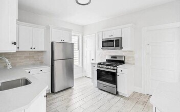 65 Wyman St in Boston, MA - Building Photo - Building Photo
