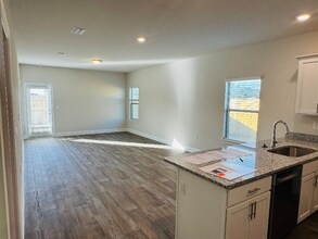 13647 Logan Pl in Foley, AL - Foto de edificio - Building Photo