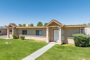 Desert Oasis in Ridgecrest, CA - Building Photo