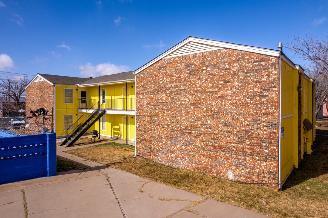 Ashford Odessa Square in Odessa, TX - Foto de edificio