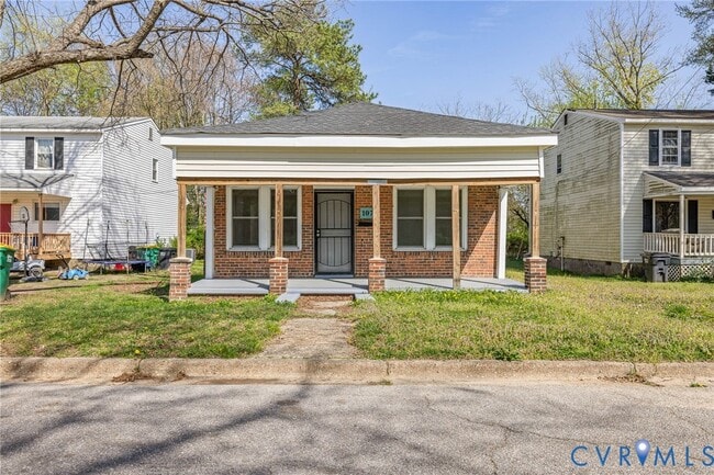 property at 107 S 9th Ave