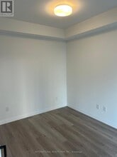 280-280 Dundas St W in Toronto, ON - Building Photo - Building Photo