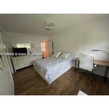 6511 Santona St in Coral Gables, FL - Foto de edificio - Building Photo