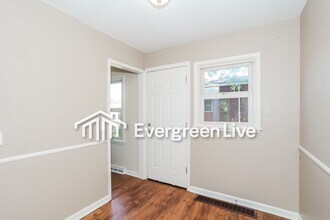 5704 Chandler St in Cincinnati, OH - Building Photo - Building Photo