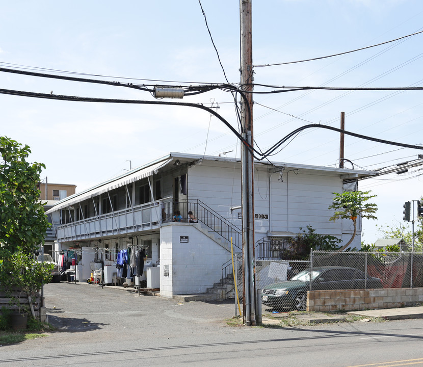 98-103 Kanuku St in Aiea, HI - Building Photo