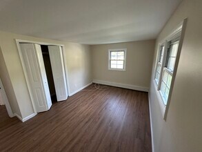 518 South St in Highland, NY - Foto de edificio - Building Photo