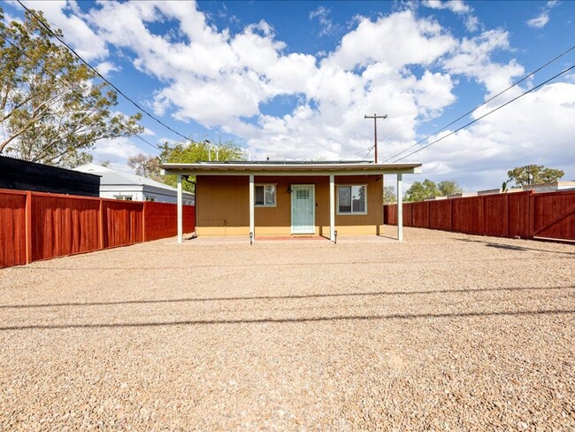 property at 2544 N Forgeus Ave