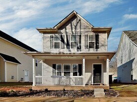 12746 Cross Dale Dr in Huntersville, NC - Building Photo