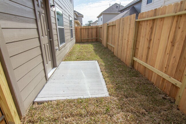 5327 Gouldburn River Dr in Katy, TX - Building Photo - Building Photo