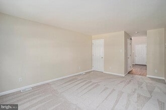 4986 Windy Meadow Ct in Plumsteadville, PA - Building Photo - Building Photo