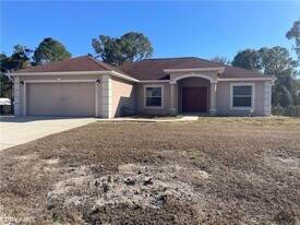 2615 19th St W in Lehigh Acres, FL - Building Photo