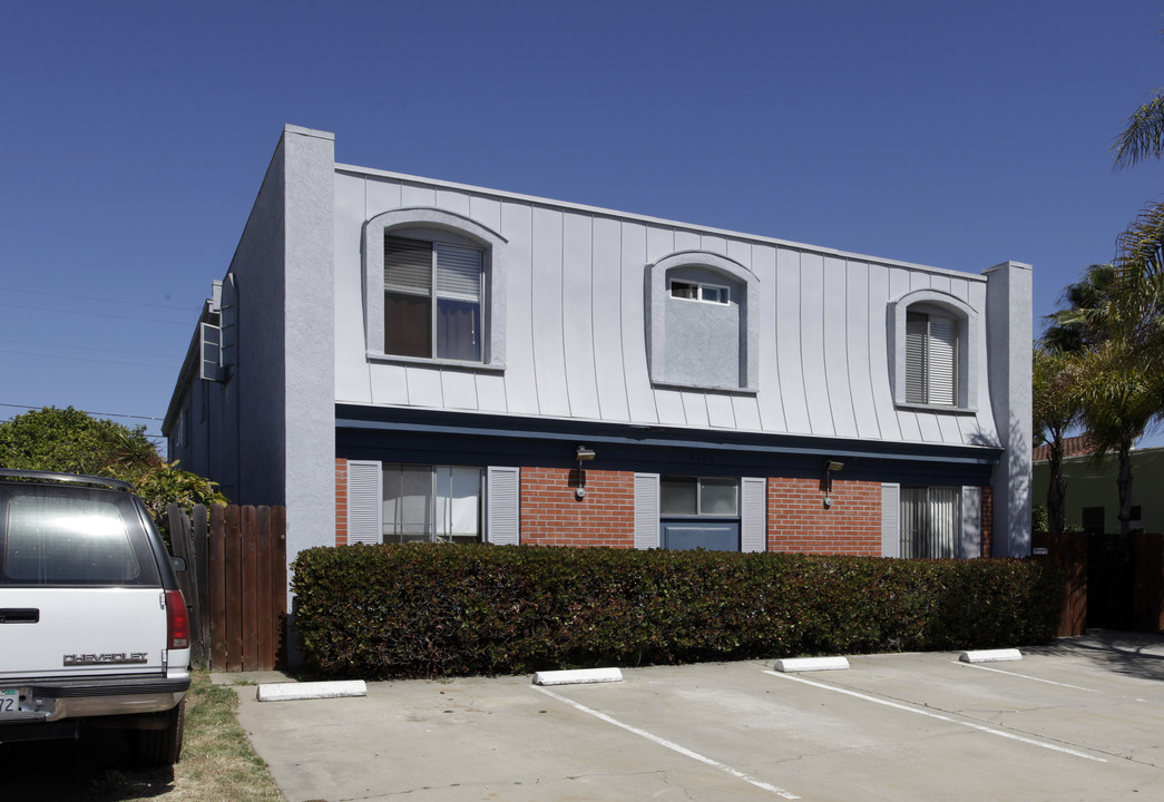 4665 Mississippi St in San Diego, CA - Building Photo