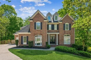 4750 Spring Wood Trace in Cumming, GA - Building Photo