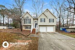 28 Loxley Ct in Douglasville, GA - Building Photo