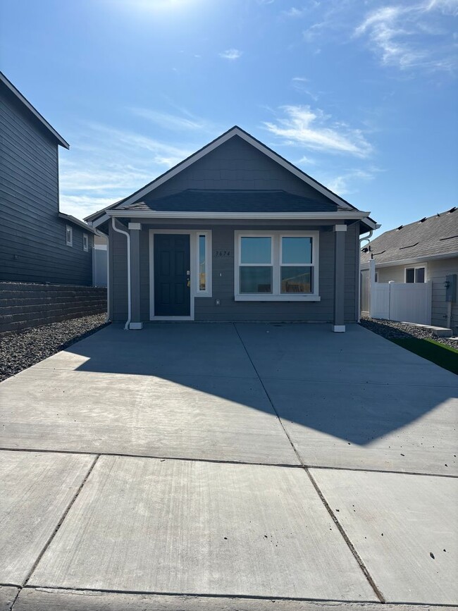 3674 S Quay St in Kennewick, WA - Building Photo - Building Photo