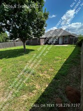 1006 Sycamore St in Jenks, OK - Building Photo - Building Photo