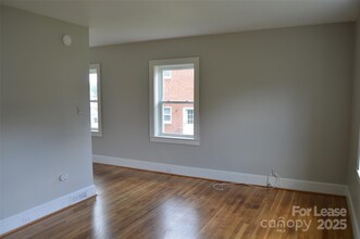102 Feimster St in Statesville, NC - Building Photo - Building Photo