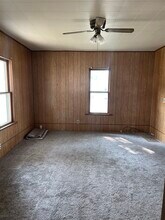 325 7th St SW in Le Mars, IA - Foto de edificio - Building Photo