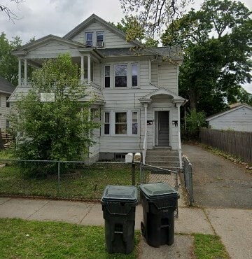 property at 116 Middlesex St
