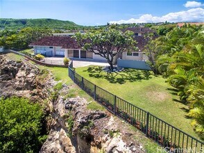 1228 Koloa St in Honolulu, HI - Building Photo - Building Photo
