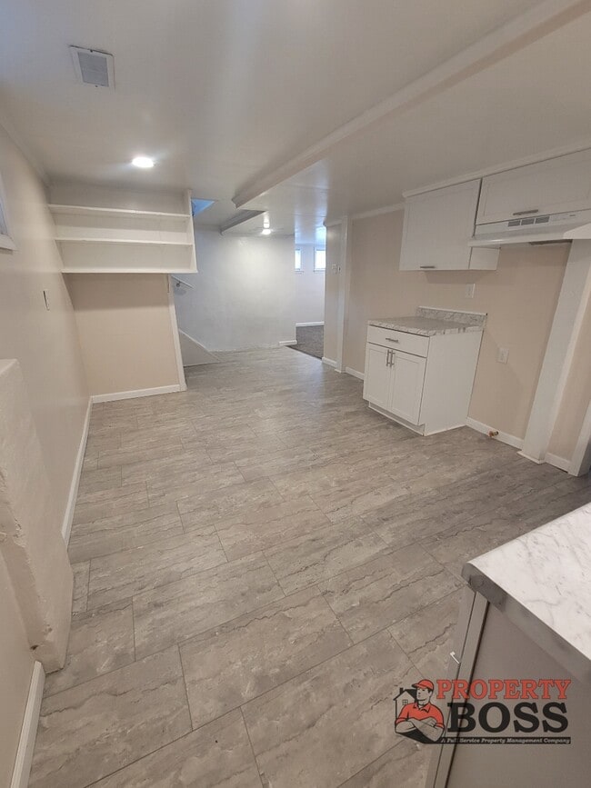 564 Carolina St in Gary, IN - Building Photo - Building Photo