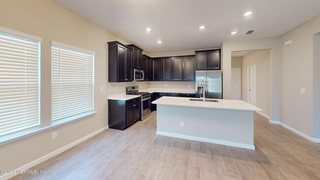 3965 Cloverdale Ct in Middleburg, FL - Building Photo - Building Photo