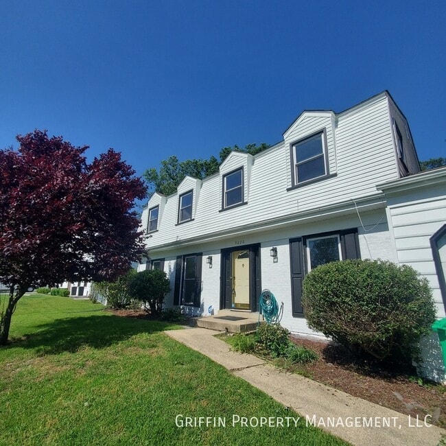 property at 9220 Fort Foote Rd