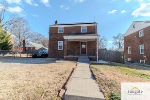 5615 Queens Chapel Rd in Hyattsville, MD - Building Photo