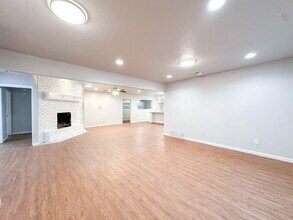 4311 59th St in Lubbock, TX - Foto de edificio - Building Photo