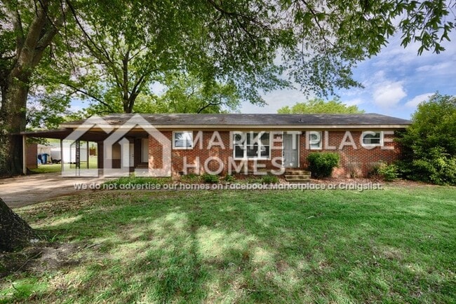 property at 104 Edinburgh Dr