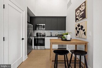 600 N Howard St in Baltimore, MD - Foto de edificio - Building Photo