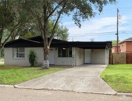 16 E 4th St in Weslaco, TX - Building Photo