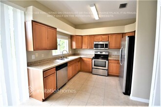30508 Midtown Ct in Wesley Chapel, FL - Building Photo - Building Photo