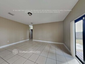 15994 SW 151st Terrace, Unit 104 in Miami, FL - Building Photo - Building Photo