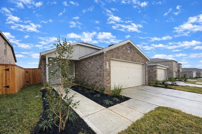 16802 Old Wagon Wy in Hockley, TX - Building Photo - Building Photo