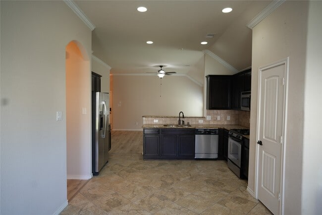 property at 1710 Thornhampton Ct