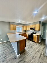 804 E Maberry Dr in Lynden, WA - Building Photo - Building Photo