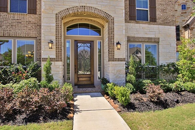 property at 27827 Ramble Rock Ct