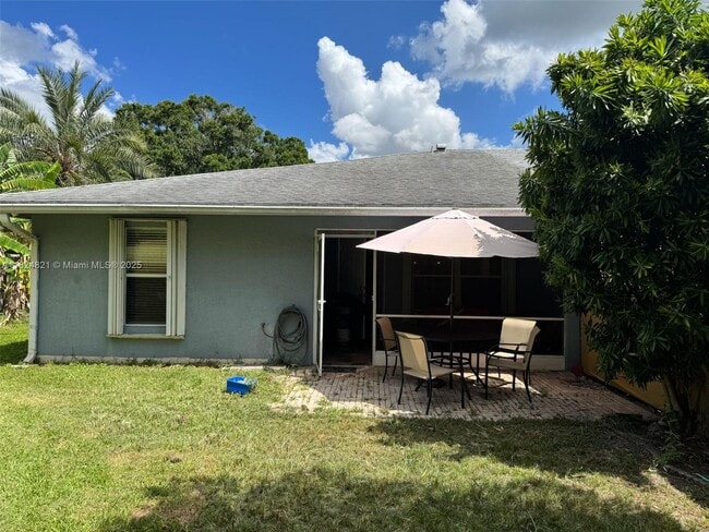property at 134 Sparrow Dr