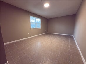 806 N 30th St in Rogers, AR - Building Photo - Building Photo